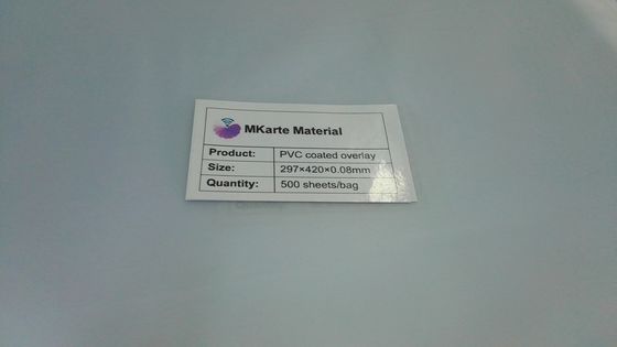 Hochfeste PVC-Beschichtete Oberfläche mit Alterungszeit 65 °C Temperatur / 95% Luftfeuchtigkeit > 200 Stunden und transparent nach der Lamination