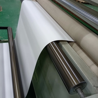 0.1-0.76mm Individuelle Größe Weiß hochwertiges Polycarbonat-Überlag Film PC-Karte Kernblatt für die PC-Karte Produktion