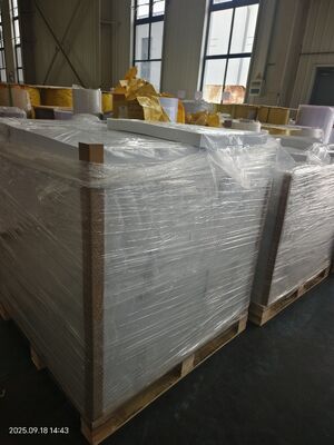 0.12-0.76mm Dicke Matte Seiten PVC-Kernblatt mit 77 + 2 °C Vicat-Punkt für Offset- und Siebdruck