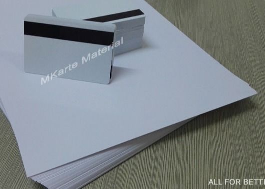 Doppelseitige Digital, die PVC druckt, bedeckt allgemeines weißes/Abendessen-weißes Farb-Smart Card-Material