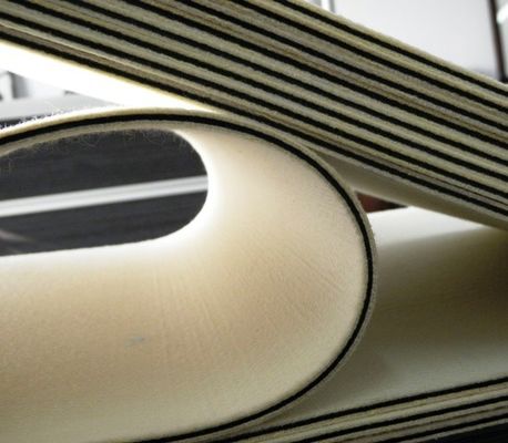 Auflagen-Woolen Filz-Kissen-Material A4 3mm Weiß lamelliertes für RFID-Karten-Laminierung