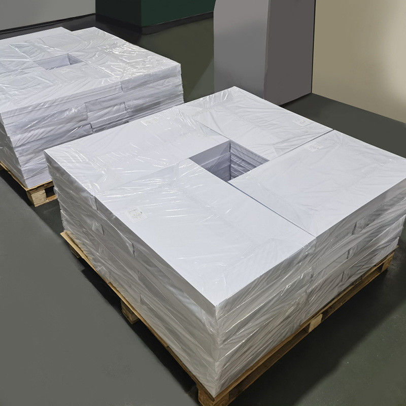 Quadratigkeit ≤1 mm/m PVC-Kunststoffkarte HP Indigo Digitaldruck mit guter Stoßfestigkeit