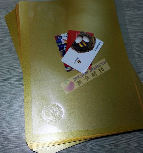 A3 kundengebundenes goldenes PVC-Blatt der Größen-A4 mit schöner Goldfarboberfläche